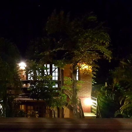 Pousada Além do Jardim Praia do Rosa Exterior foto