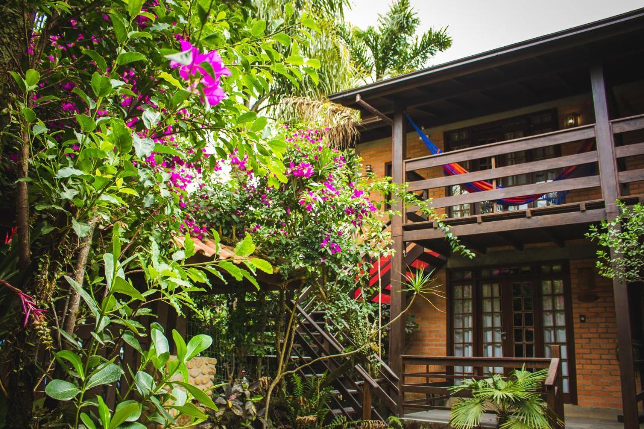 Pousada Além do Jardim Praia do Rosa Exterior foto
