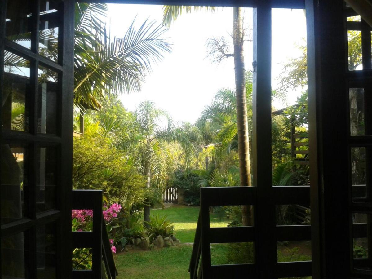 Pousada Além do Jardim Praia do Rosa Exterior foto